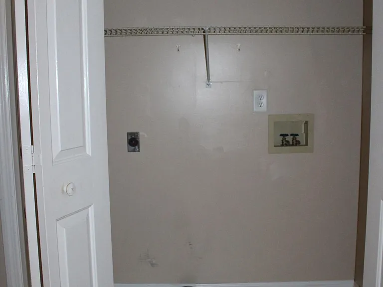 3431 Lainey Ln #D — Photo 16
