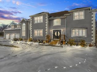 1 Tundra Ter, Cornwall, NY 12518