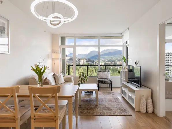 3080 Lincoln Ave #2601, Coquitlam, BC V3B 0L9