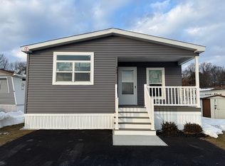 408 4th Ave, Middletown, NY 10941