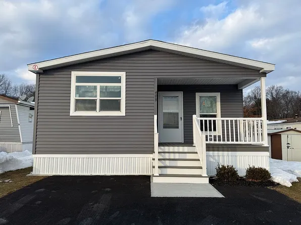 408 4th Ave, Middletown, NY 10941