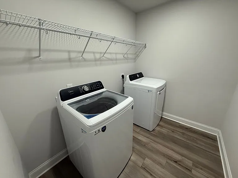 335 Maple Cir — Photo 15