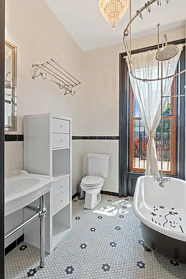 Rented by Corcoran | media 7