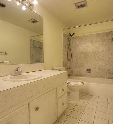 3rd image of 5200 NE 24th Ter APT C219