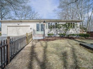 17 Pilgrim Rd, Lawrence, MA 01843