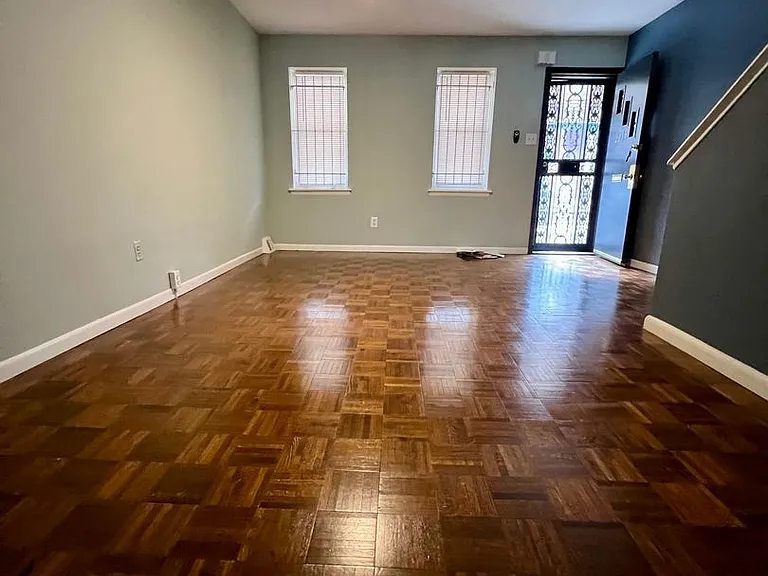 3319 Brandywine St — Photo 5
