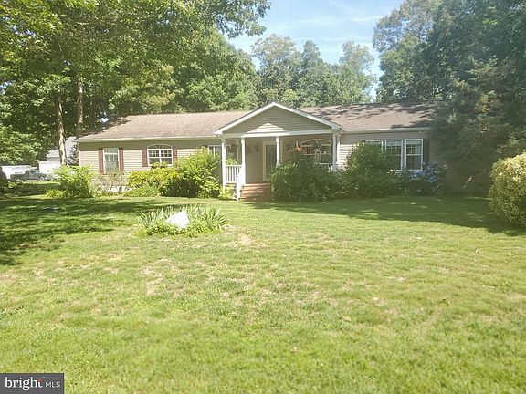 4th image of 10721 Legacy Ln