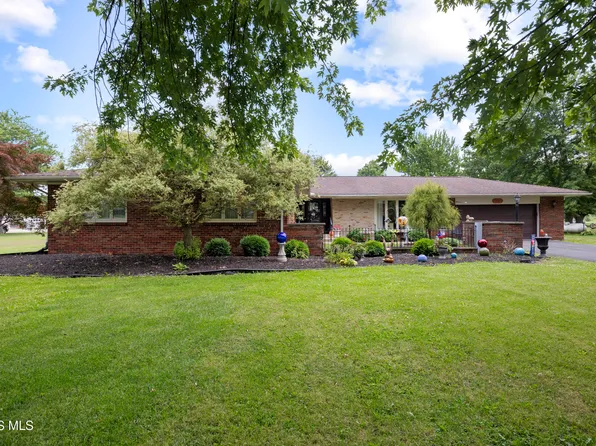 1361 N Tettau Rd, Port Clinton, OH 43452