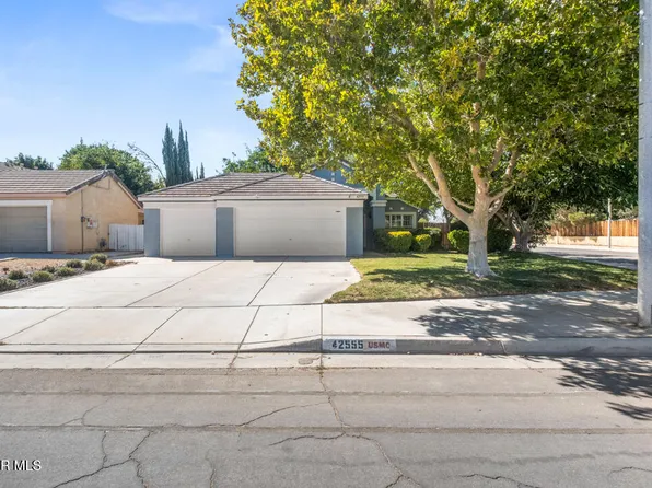 42555 La Gabriella Dr, Quartz Hill, CA 93536