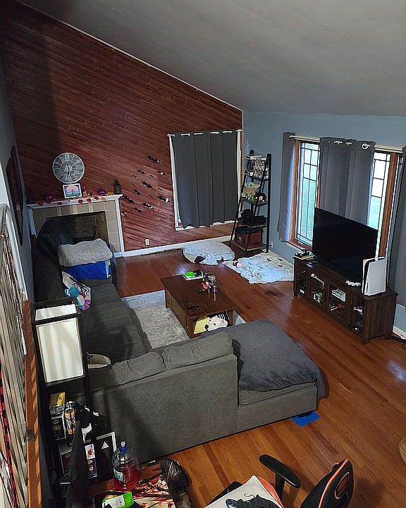 1st image of 1041 Rock Dr
