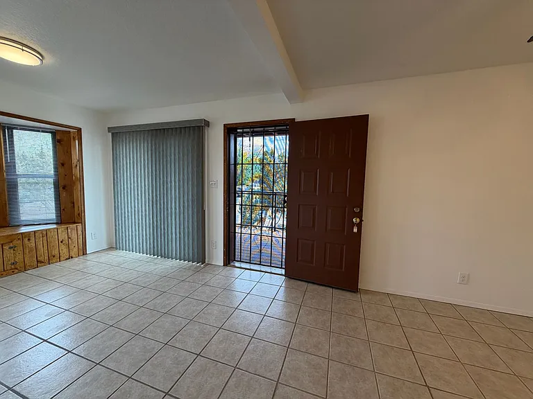 1307 Rufina Ln #4 — Photo 5