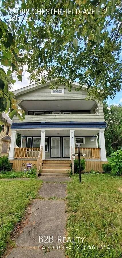 Don't Miss Out! Well-Maintained 2-Bedrooms Upper Unit for Rent $200 Move-In Special + 13-Month Le... — Photo 2