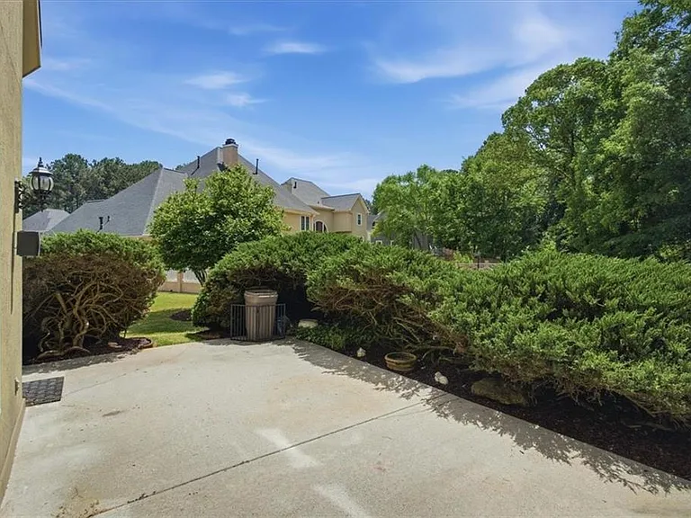 210 Masters View Ct — Photo 49