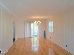 33 Natalie Ct, Staten Island, NY 10304