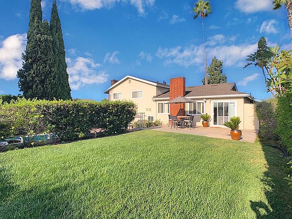 5th image of 6709 Sunny Brae Dr