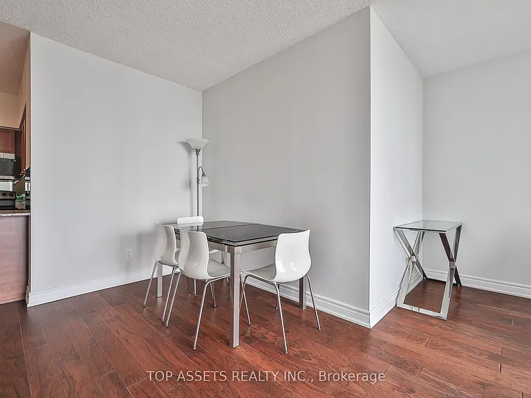 761 Bay St #3102 — Photo 17