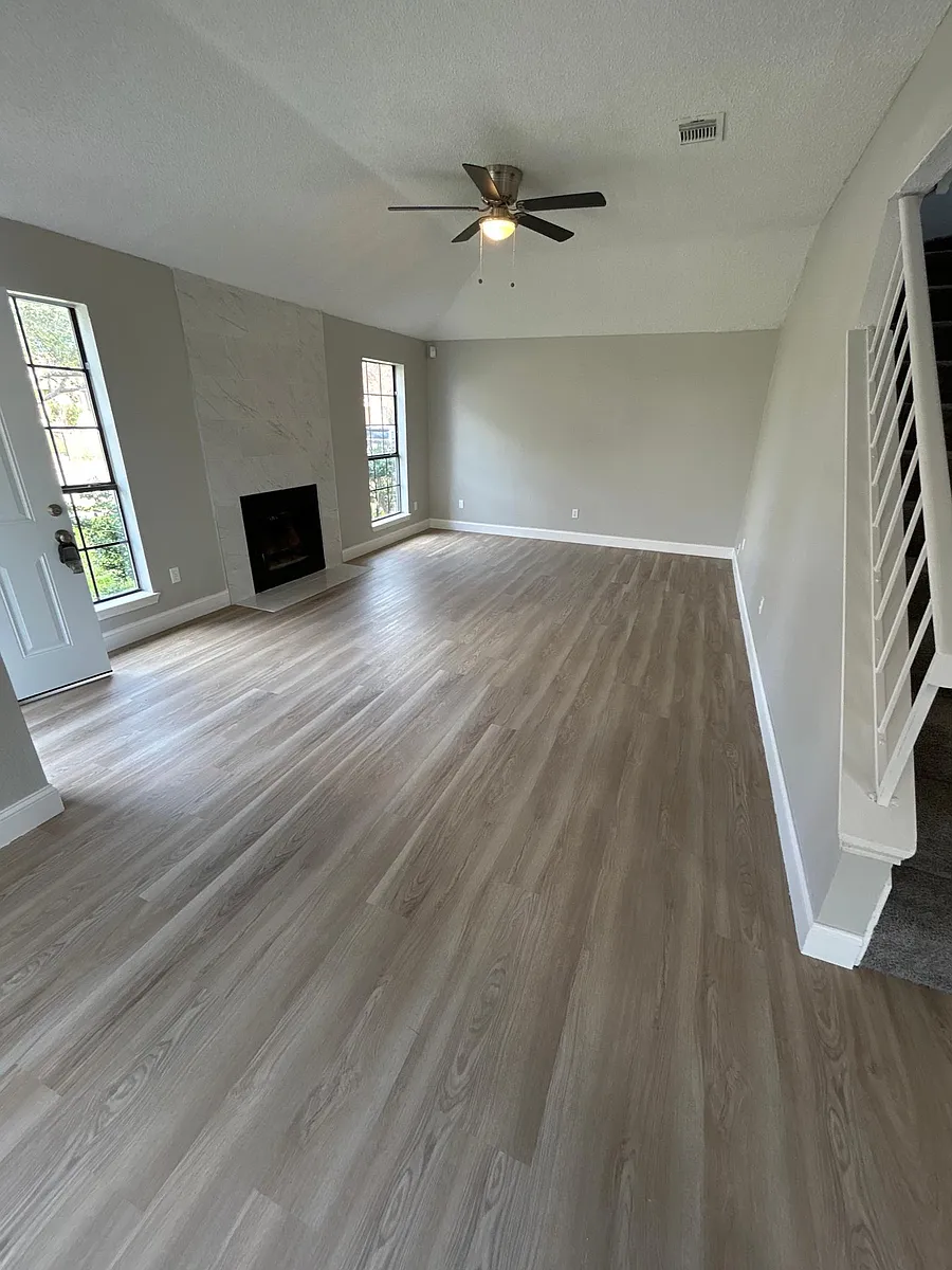 Building Photo - 10348 Wood Heights Dr