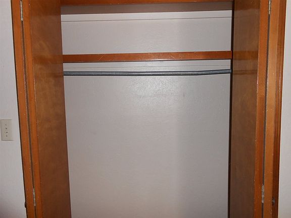 5th image of 7123 NW Birch Pl