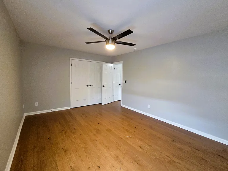 4213 Longfellow Dr — Photo 19