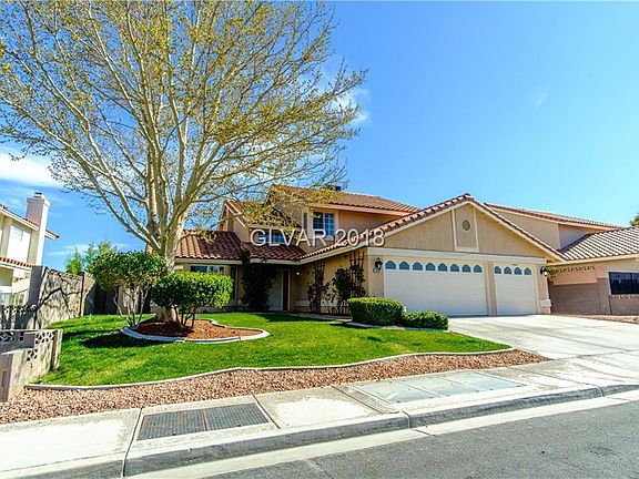 3rd image of 520 Ampere Ln
