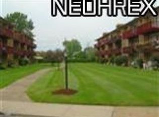 10416 N Church Dr APT 314, Parma heights, OH 44130