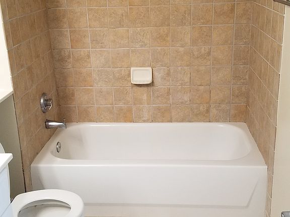 5th image of 555 Massachusetts Ave NW APT 706