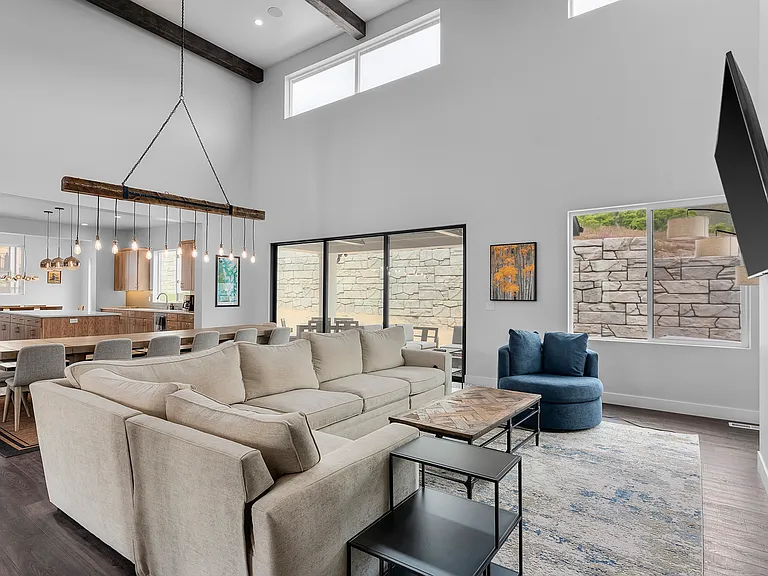 7899 S Danish Pine Ln — Photo 3