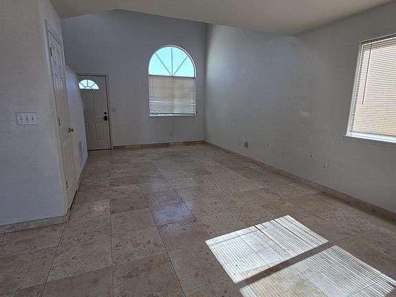 3rd image of 3024 Big Bird Ave