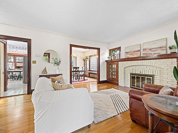 5th image of 1254 Giel Ave