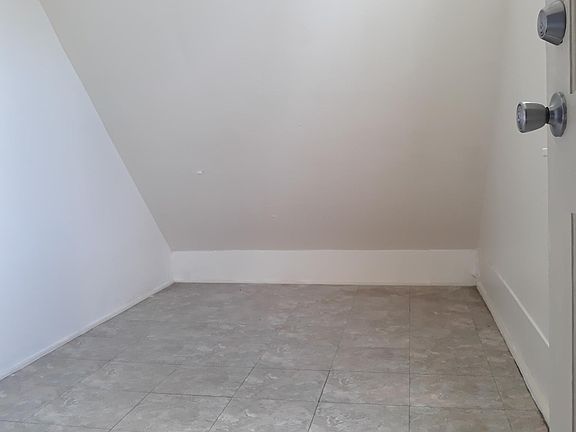 3rd image of 4323 W Henderson St Floor 3