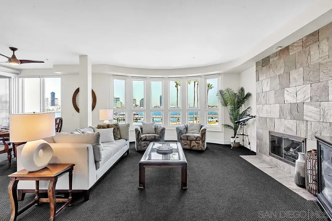 2 bed, 2.5 bath, 1800 sqft, $14,500 — Photo 4