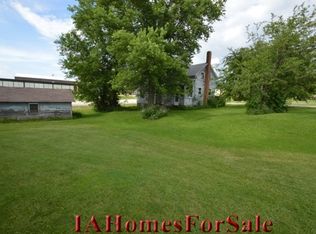 1 Walnut Ave, Urbana, IA