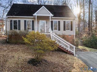 6903 Whistlers Cove Dr, Midlothian, VA 23112