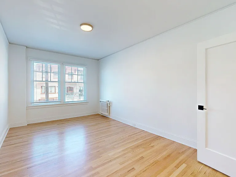 495 32nd Ave #104 — Photo 7