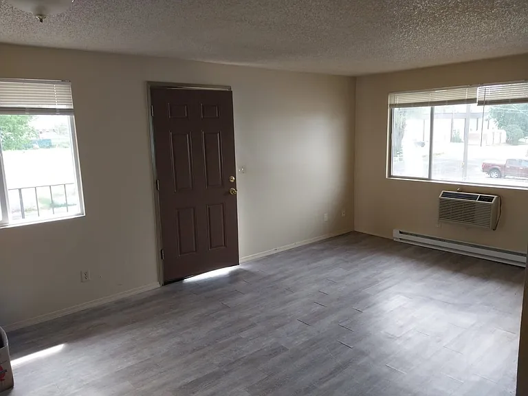 1920 Arthur St #43 — Photo 1