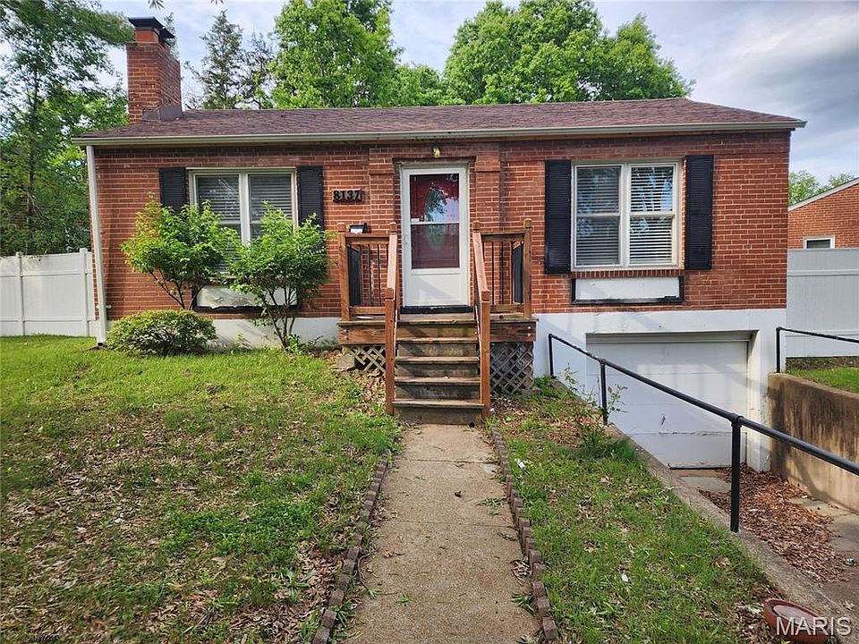 1st image of 8137 Vardaman Dr