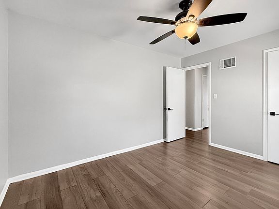 5th image of 5809 42nd Ave S