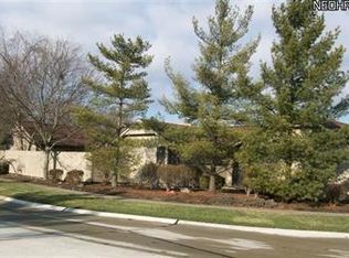 10782 Meadow Trl #7294, Strongsville, OH 44149