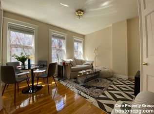 12 S Russell St APT 2, Boston, MA 02114