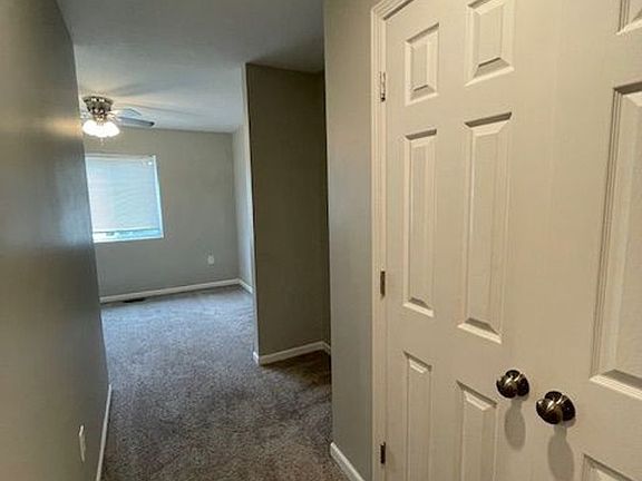 4th image of 202 Tyler St #B