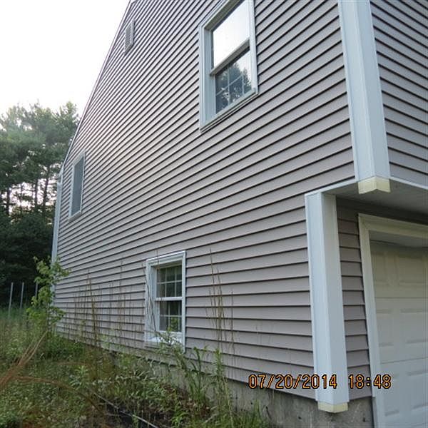 2nd image of 163 Fay Rd