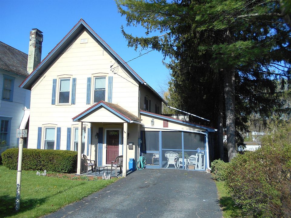 1st image of 111 Champlain Ave