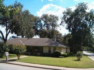 1304 Thunderbrook Cir, Desoto, TX 75115