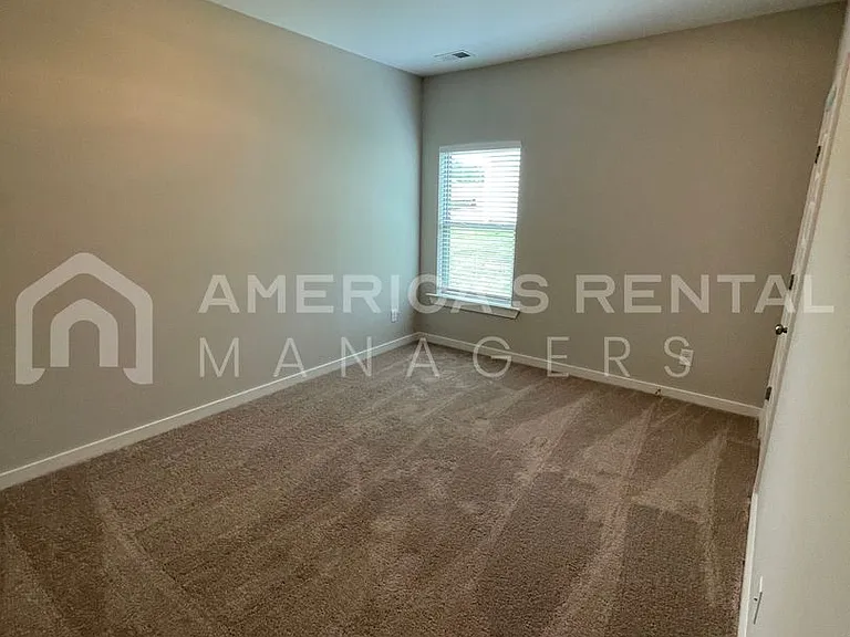 10316 Middleton Rd — Photo 17