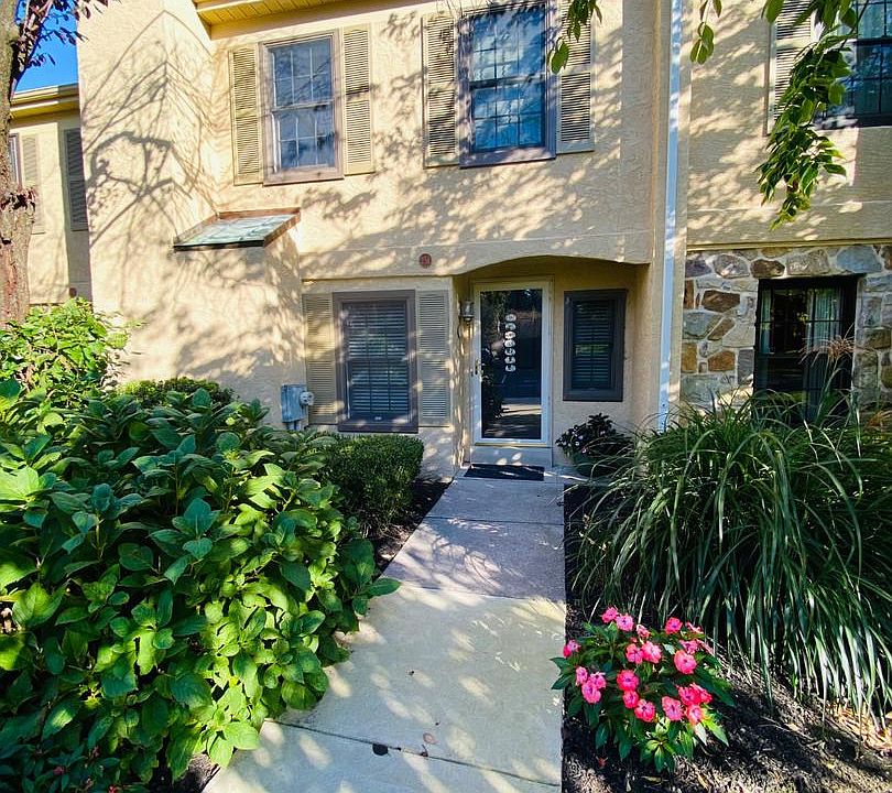 1st image of 251 McIntosh Rd #89