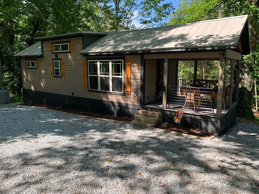 36 Mountain Breeze Rdg, Scaly Mountain, NC 28775 MLS 26030776 Zillow