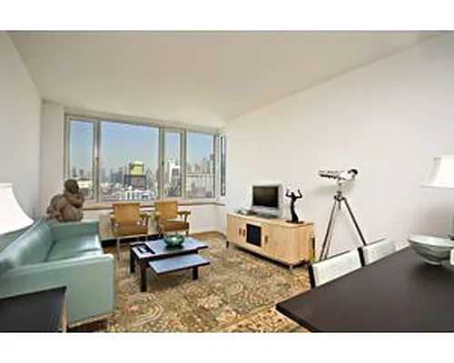 Rented by Douglas Elliman | media 28