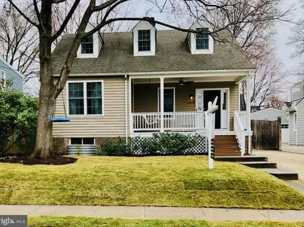 2419 Davis Ave, Alexandria, VA 22302