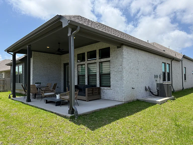 4916 Dickens Landing Dr — Photo 65