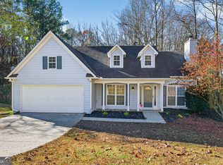 498 Cedar Ridge Dr, Winder, GA 30680